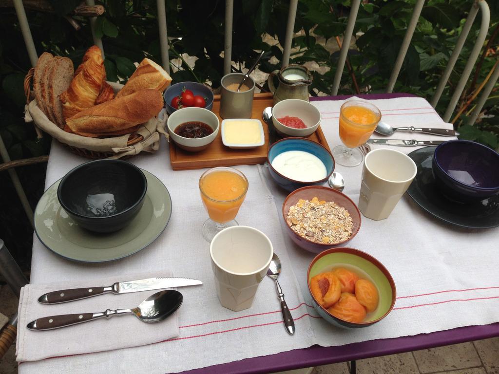 Ancienne Maison Des Gardes 루르마랭 객실 사진
