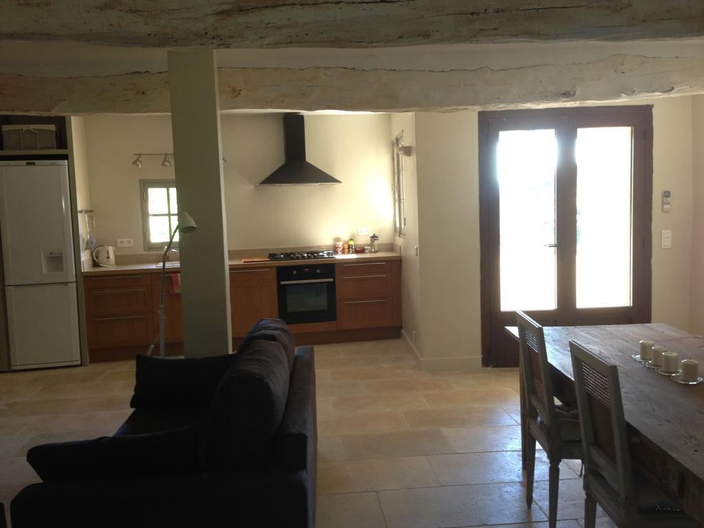 Ancienne Maison Des Gardes 루르마랭 외부 사진