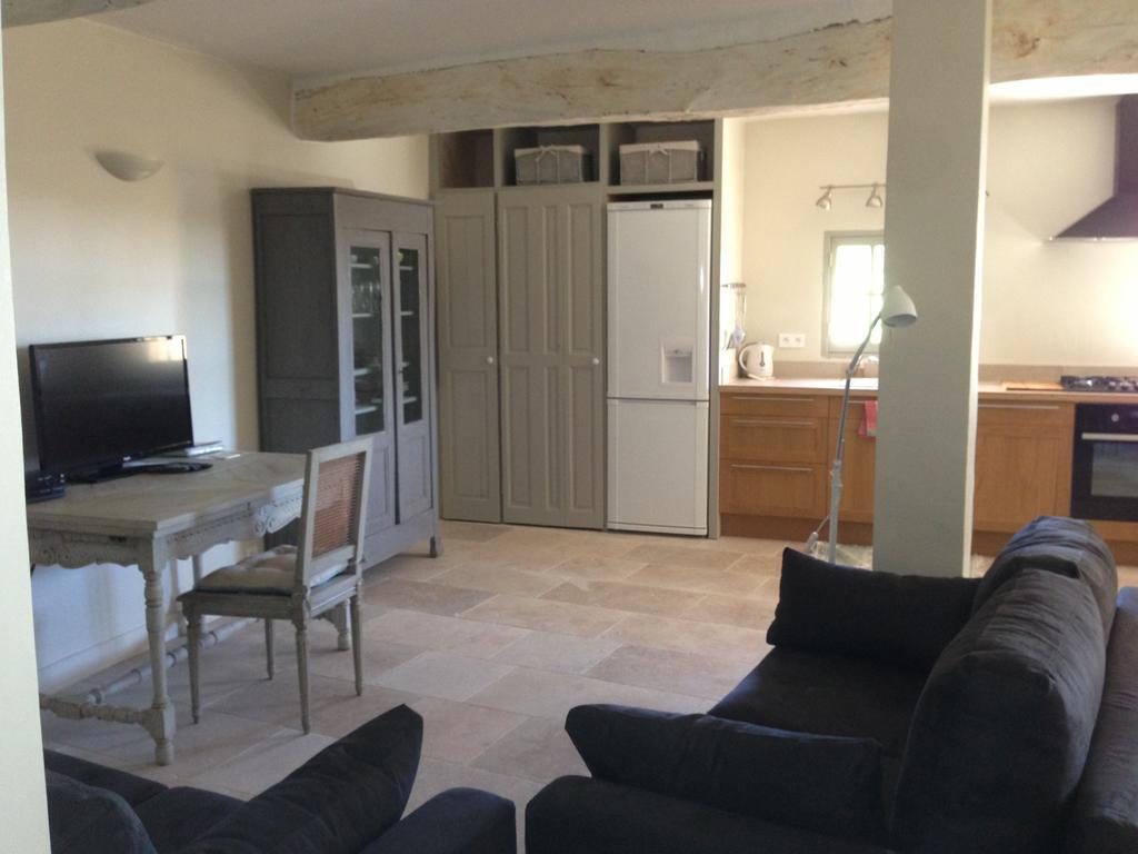 Ancienne Maison Des Gardes 루르마랭 외부 사진